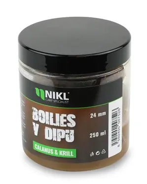 Sleva navíc | Dipované Boilies Nikl Calanus & Krill 250ml 20mm